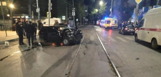 В ДТП в Саратове пострадали пять человек