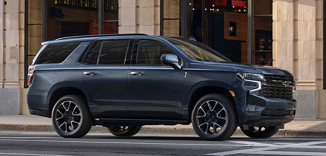 Chevrolet Tahoe: солидный внешний облик в сочетании с высокой мощностью и комфортом