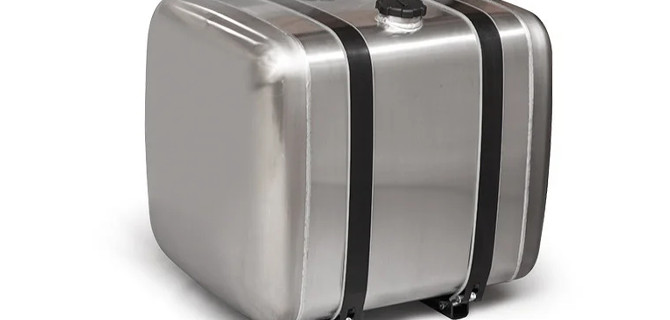 Топливные баки для грузовых автомобилей: алюминиевые или стальные - что лучше?