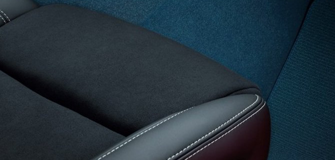 В Volvo решили отказаться от натуральной кожи, объяснив это тем, что животные загрязняют воздух и их численность надо сократить