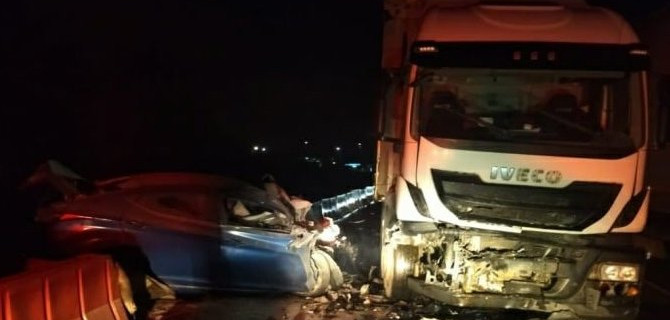 Смертельное ДТП в Чувашии — водитель Hyundai выехал на встречную полосу прямо под грузовик