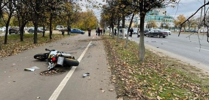 В Твери — смертельное ДТП: водитель KIA не уступил дорогу мотоциклисту