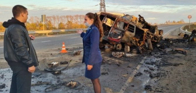 В Еврейской области столкнулись и сгорели сразу три автомобиля — погибло 4 человека