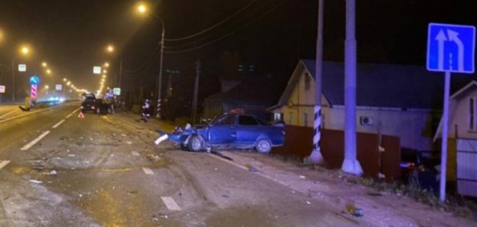Водитель ВАЗа погиб в ДТП в Тверской области
