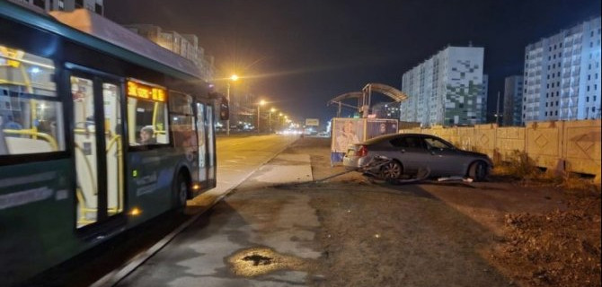 В Челябинске автомобилист сбил подростка и убежал