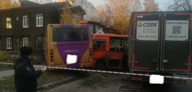 24 человека пострадали в ДТП с автобусами в Нижнем Новгороде