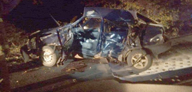 В Саратовской области ВАЗ врезался в дерево – водитель погиб