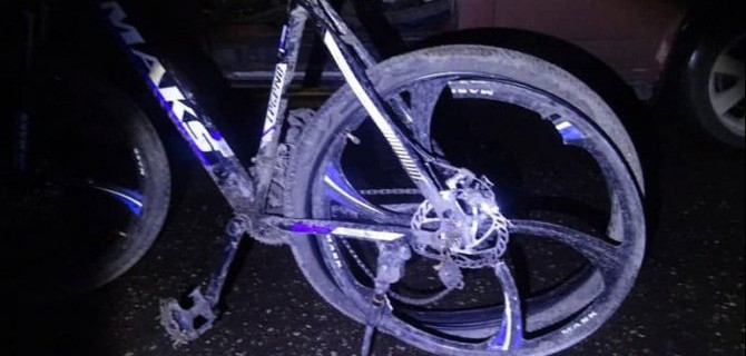 В Архангельской области водитель сбил ребенка на велосипеде и скрылся