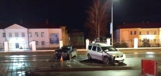 В ДТП в Волжске пострадали два водителя