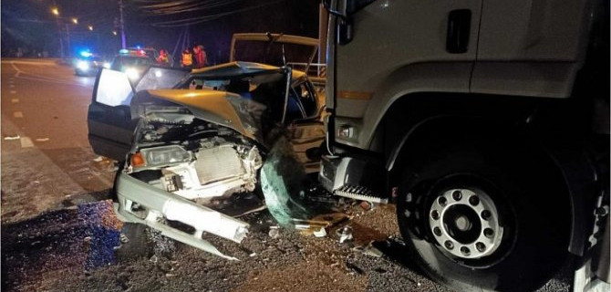 Молодая женщина погибла в ДТП в Энгельсе