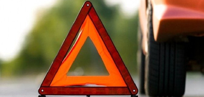Для чего водителем нужно обязательно возить с собой знак «Треугольник»