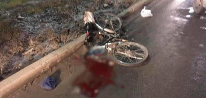 В Кирове автомобиль насмерть сбил велосипедиста – водитель скрылся