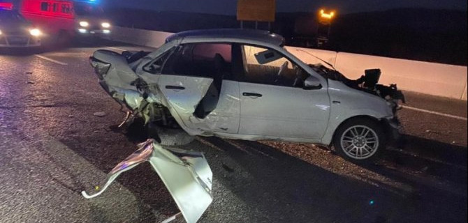 На Ставрополье в ДТП женщина-водитель вылетела через лобовое стекло