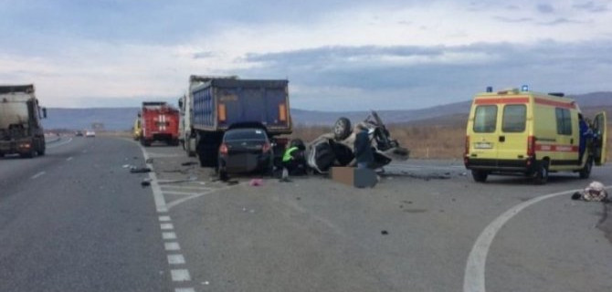 Два человека погибли в ДТП на подъезде к Ставрополю