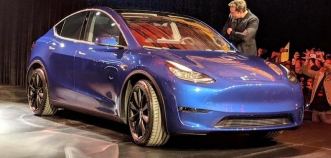 Электромобили Tesla будут следить за износом шин