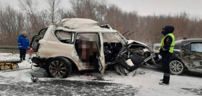 Женщина и 11-летняя девочка погибли в ДТП в Волгоградской области