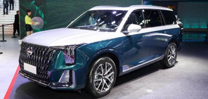 Начались продажи кроссовера GAC GS8 нового поколения
