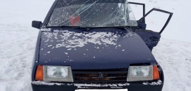 В ДТП под Акбулаком пострадали три человека