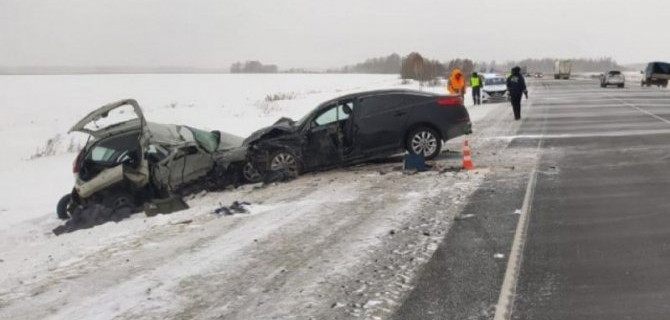 В ДТП в Новосибирской области погиб водитель «Приоры»