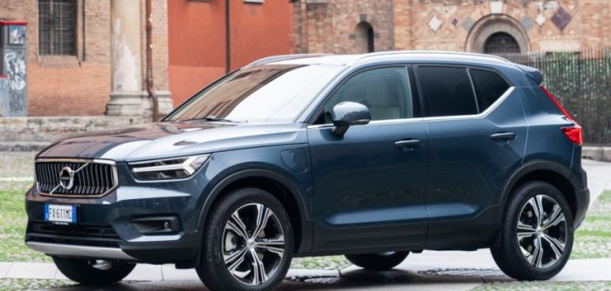 В России подорожали кроссоверы Volvo