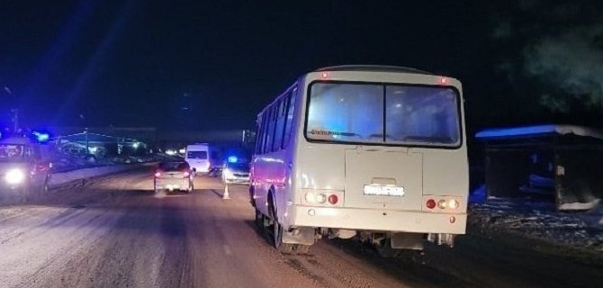 В Эжве автобус насмерть сбил пешехода