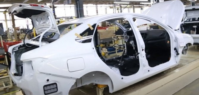 «АвтоВАЗ» совершенствует производство Lada Vesta