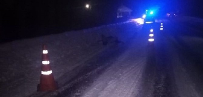 В Тверской области водитель насмерть сбил пешехода и скрылся