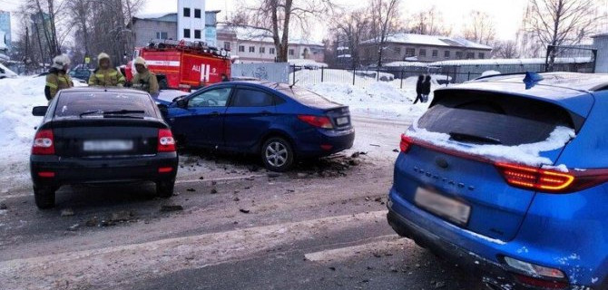 Три человека пострадали в ДТП в Ижевске