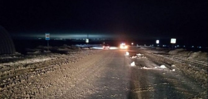 В Татищевском районе грузовик насмерть сбил пешехода