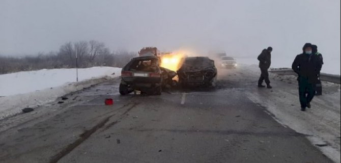 В тройном ДТП в Алтайском крае погиб человек