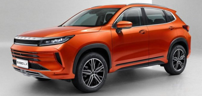 В Россию привезли большую партию новых кроссоверов Chery/Exeed LX