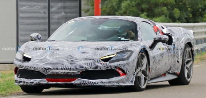 В Италии замечен обновлённый Ferrari 296 GTS