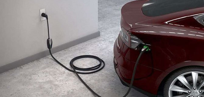 Как правильно заряжать Tesla дома