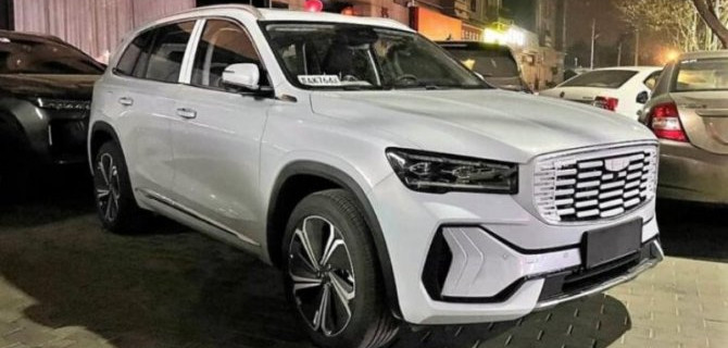 Кроссовер Geely Monjaro получил гибридную версию 