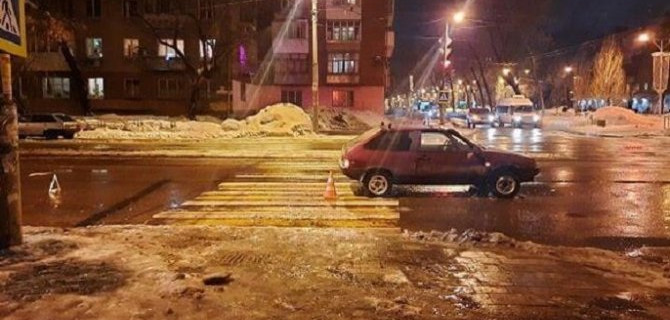 В Самаре ВАЗ сбил пенсионерку