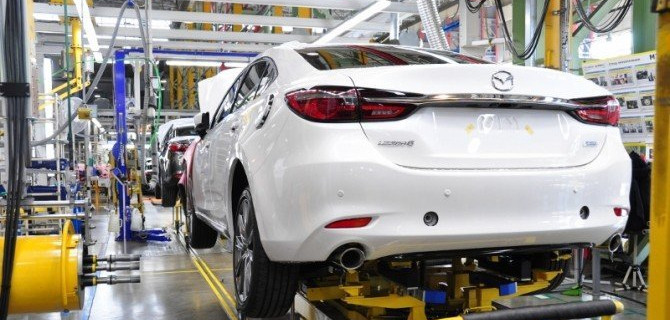 Японские автопроизводители прекратят свою работу в России, но будут следить за развитием событий