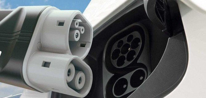 В России не отменили планы строительства зарядных станций для электротранспорта на 1,4 млрд рублей