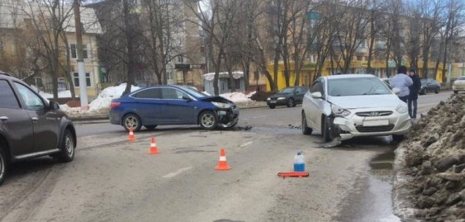 22-летняя девушка пострадала в ДТП в Липецке