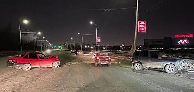 В Уфе пьяный водитель без ОСАГО протаранил два автомобиля