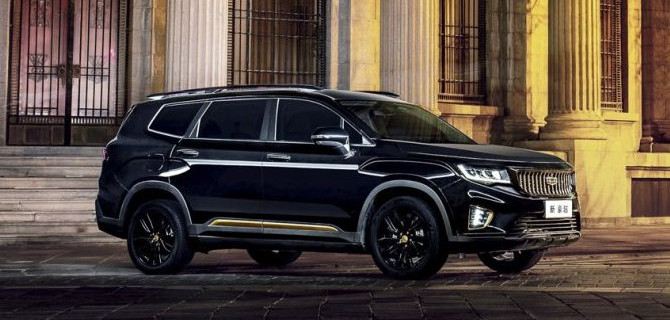 Самый большой кроссовер Geely стал ещё и самым роскошным