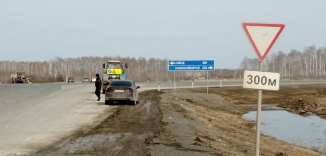 Водитель «Мерседеса» погиб в ДТП в Новосибирской области