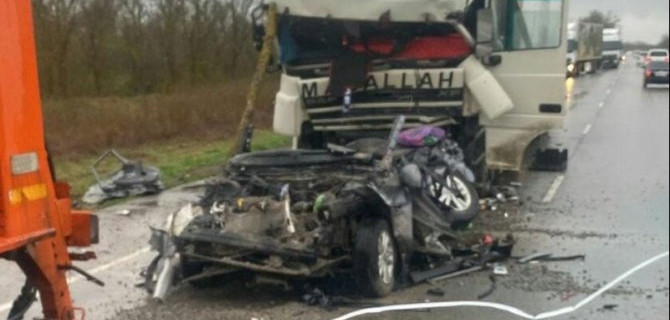 Три женщины-полицейских погибли в ДТП в Ростовской области