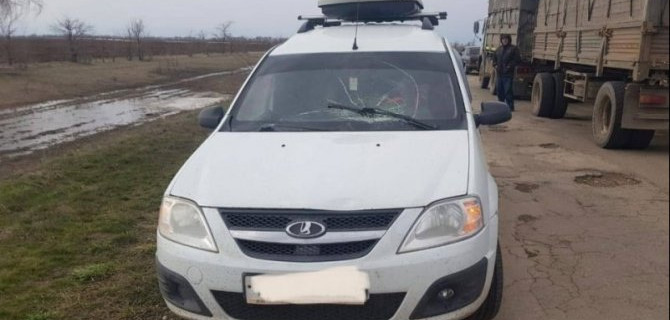 Под Саратовом «Лада» сбила перебегавшего дорогу мужчину