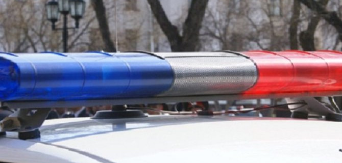 В Новосибирске пьяный водитель грузовика врезался в здание