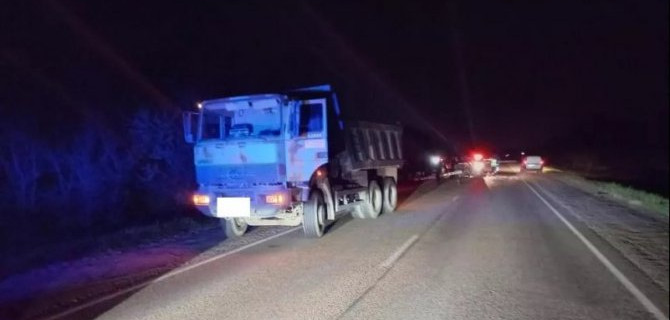 Водитель легковушки погиб в ДТП с грузовиками в Ставропольском крае