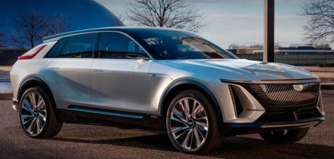Появились подробности о полноприводной версии Cadillac Lyriq