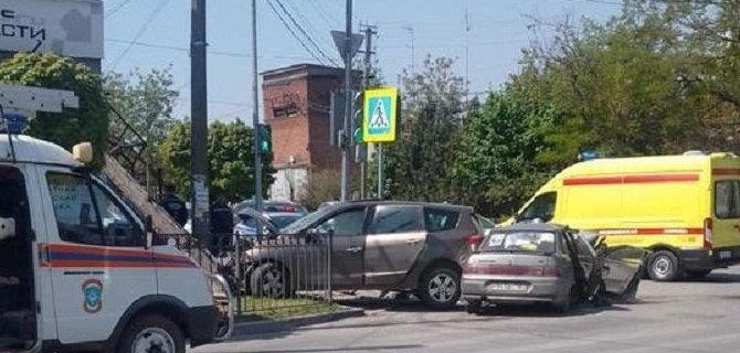 13-летняя девочка погибла в ДТП в Таганроге
