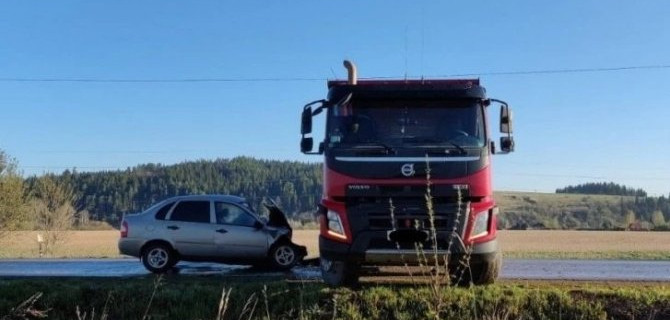 Водитель «Лады» погиб в ДТП в Пермском крае