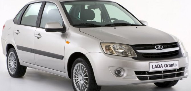 В России рухнули продажи новых автомобилей