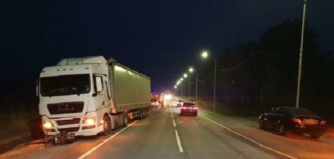 Водитель мопеда без прав погиб в ДТП в Иркутской области